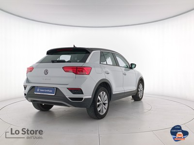 4 - Volkswagen T-Roc eschini auto