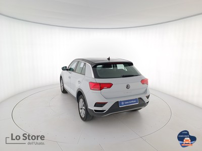 6 - Volkswagen T-Roc eschini auto