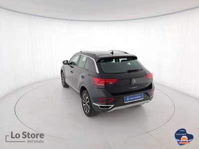 6 - Volkswagen T-Roc eschini auto