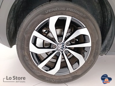 8 - Volkswagen T-Roc eschini auto