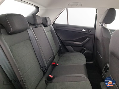 9 - Volkswagen T-Roc eschini auto