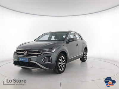 1 - Volkswagen T-Roc eschini auto