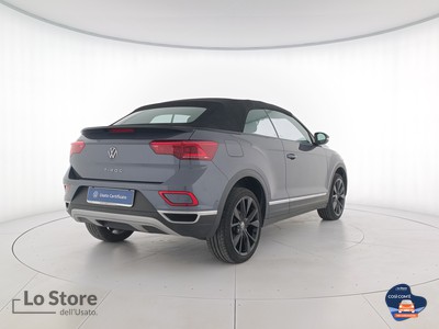 4 - Volkswagen T-Roc eschini auto