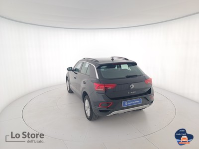 6 - Volkswagen T-Roc eschini auto
