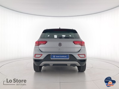 5 - Volkswagen T-Roc eschini auto