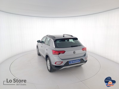 6 - Volkswagen T-Roc eschini auto
