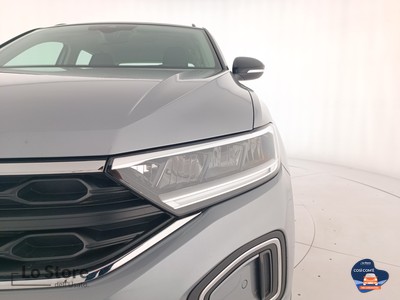 7 - Volkswagen T-Roc eschini auto