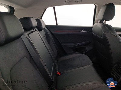 9 - Volkswagen Golf eschini auto