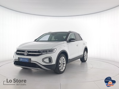 1 - Volkswagen T-Roc eschini auto