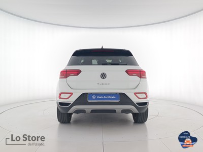 5 - Volkswagen T-Roc eschini auto