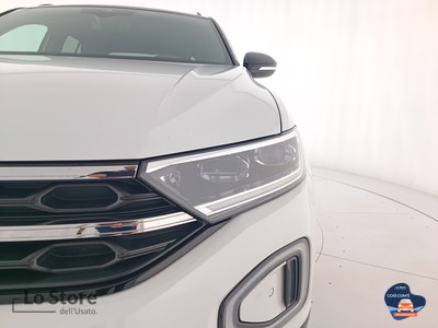 7 - Volkswagen T-Roc eschini auto