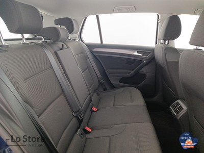9 - Volkswagen Golf eschini auto