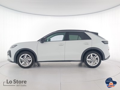 3 - Volkswagen T-Roc eschini auto