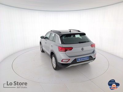 6 - Volkswagen T-Roc eschini auto