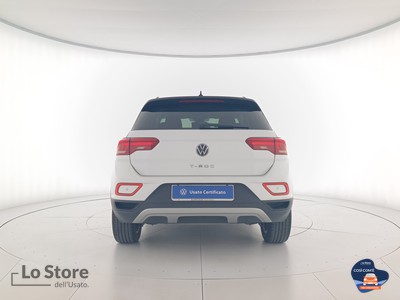 5 - Volkswagen T-Roc eschini auto