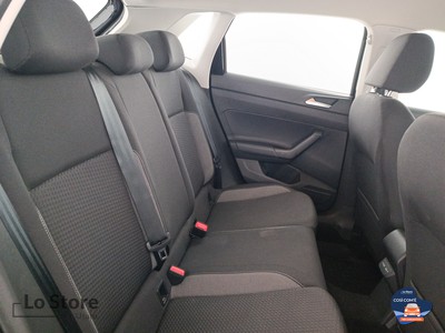 9 - Volkswagen Polo eschini auto
