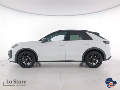 3 - Volkswagen T-Roc eschini auto