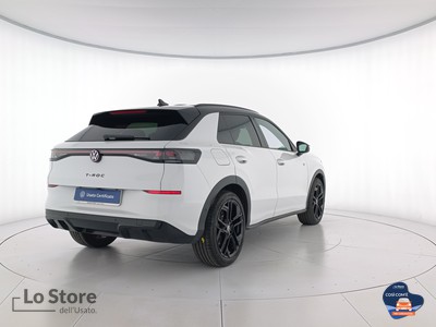 4 - Volkswagen T-Roc eschini auto