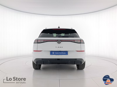 5 - Volkswagen T-Roc eschini auto