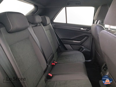 9 - Volkswagen T-Roc eschini auto