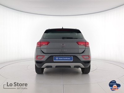 5 - Volkswagen T-Roc eschini auto