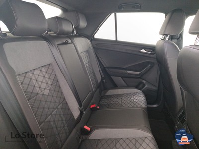 9 - Volkswagen T-Roc eschini auto