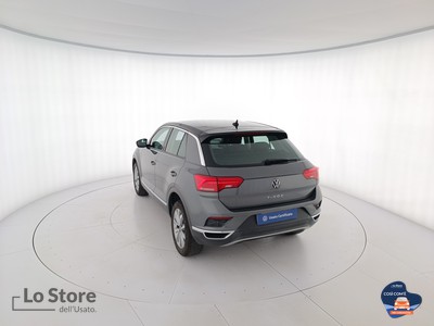 6 - Volkswagen T-Roc eschini auto
