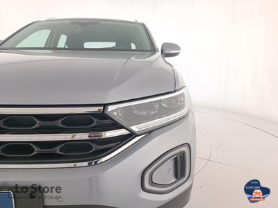 7 - Volkswagen T-Roc eschini auto
