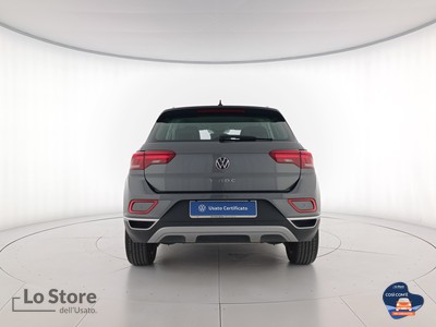 5 - Volkswagen T-Roc eschini auto