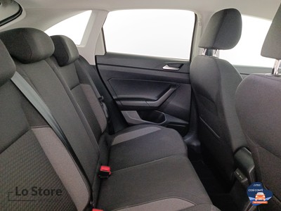 9 - Volkswagen Taigo eschini auto