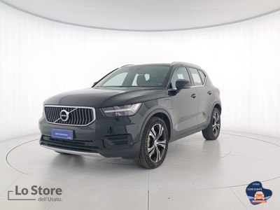 1 - Volvo XC40 eschini auto