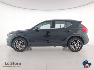 3 - Volvo XC40 eschini auto