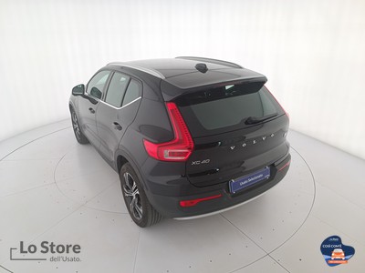 6 - Volvo XC40 eschini auto