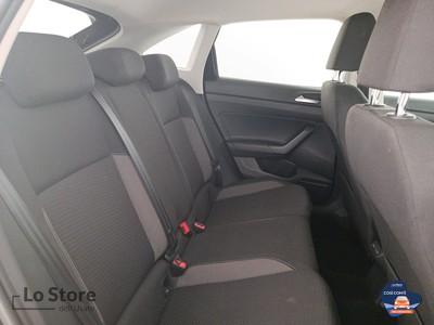 9 - Volkswagen Taigo eschini auto