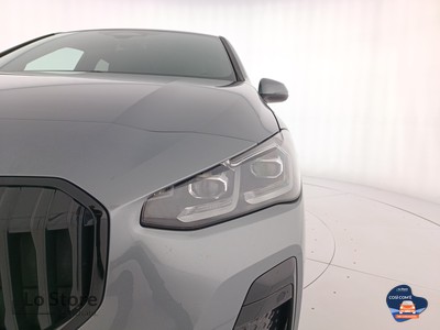 7 - BMW Serie 2 eschini auto