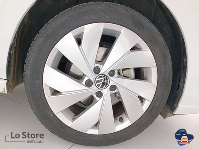 8 - Volkswagen Golf eschini auto