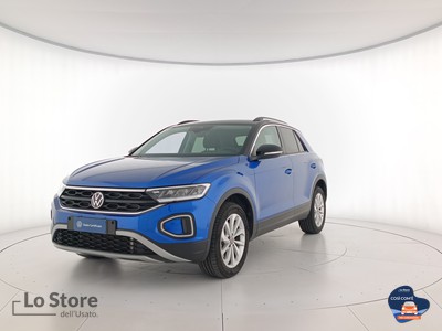 1 - Volkswagen T-Roc eschini auto