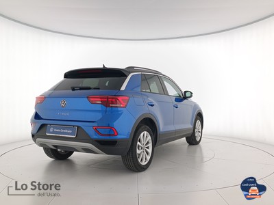 4 - Volkswagen T-Roc eschini auto