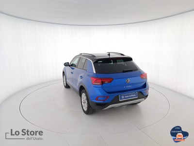 6 - Volkswagen T-Roc eschini auto