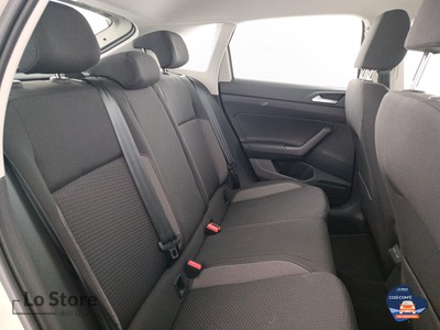 9 - Volkswagen Taigo eschini auto