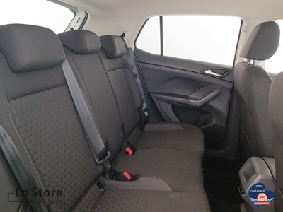 9 - Volkswagen T-Cross eschini auto