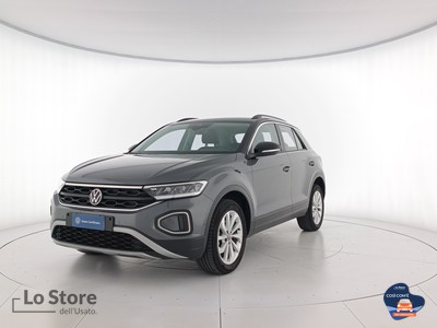 1 - Volkswagen T-Roc eschini auto
