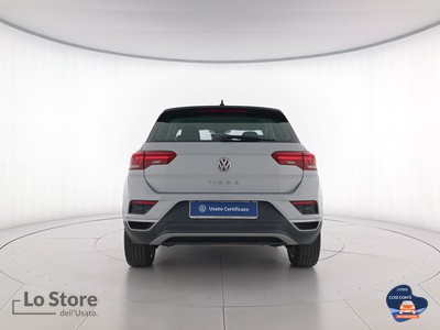 5 - Volkswagen T-Roc eschini auto