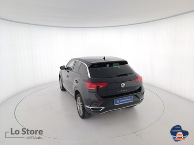 6 - Volkswagen T-Roc eschini auto