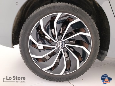 8 - Volkswagen Golf eschini auto