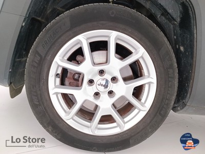 8 - Jeep Renegade eschini auto