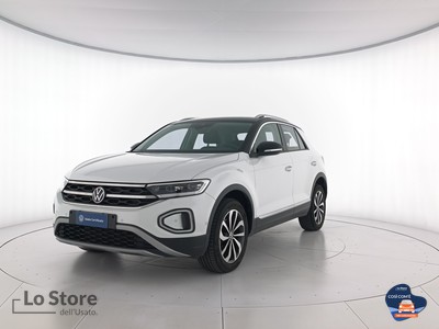 1 - Volkswagen T-Roc eschini auto