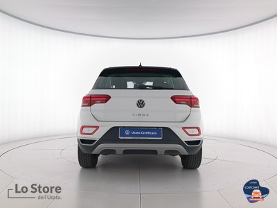 5 - Volkswagen T-Roc eschini auto