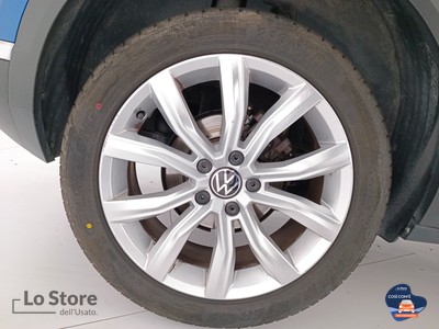 8 - Volkswagen T-Roc eschini auto
