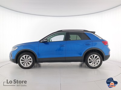 3 - Volkswagen T-Roc eschini auto